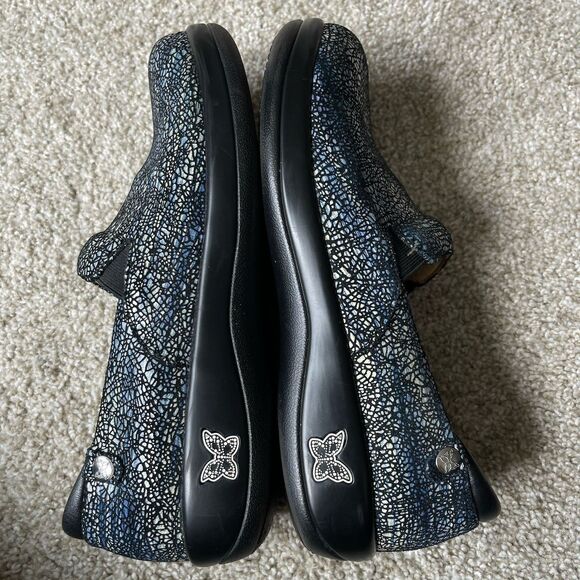 Allegria Keli Pro Crackle Pop Leather Mule Clogs 39/ 9 Blue Silver Comfort Shoes - Picture 8 of 11